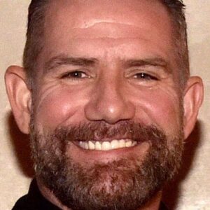 تصویر هنرمند Mikal Vega