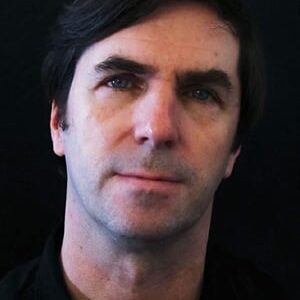 تصویر هنرمند Stuart Whelan