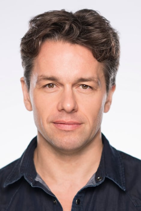 تصویر هنرمند Julian Ovenden