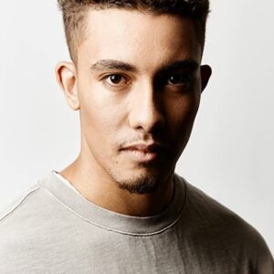 تصویر هنرمند Anton Simpson-Tidy