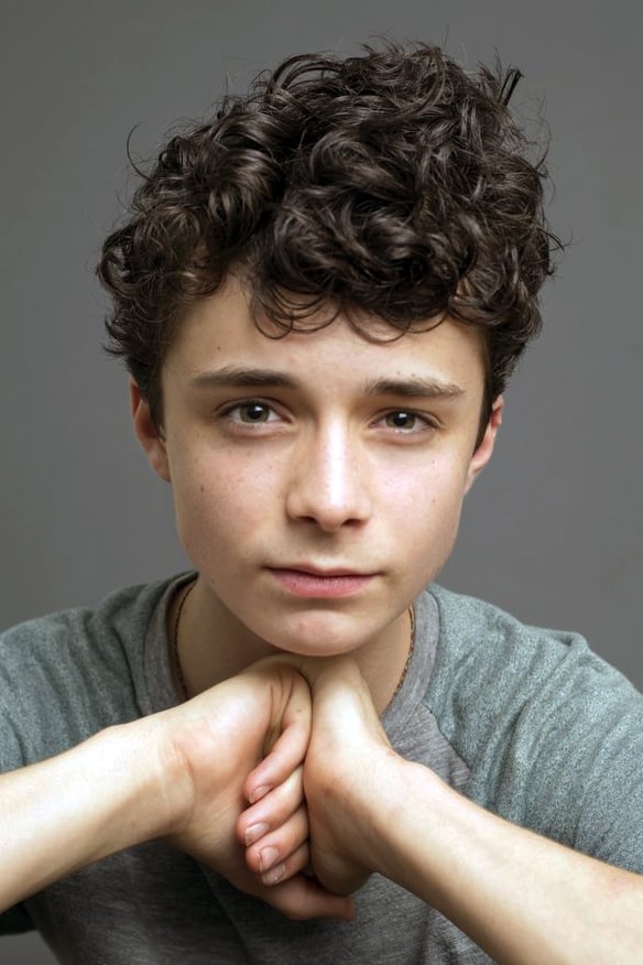 تصویر هنرمند Lucas Jade Zumann