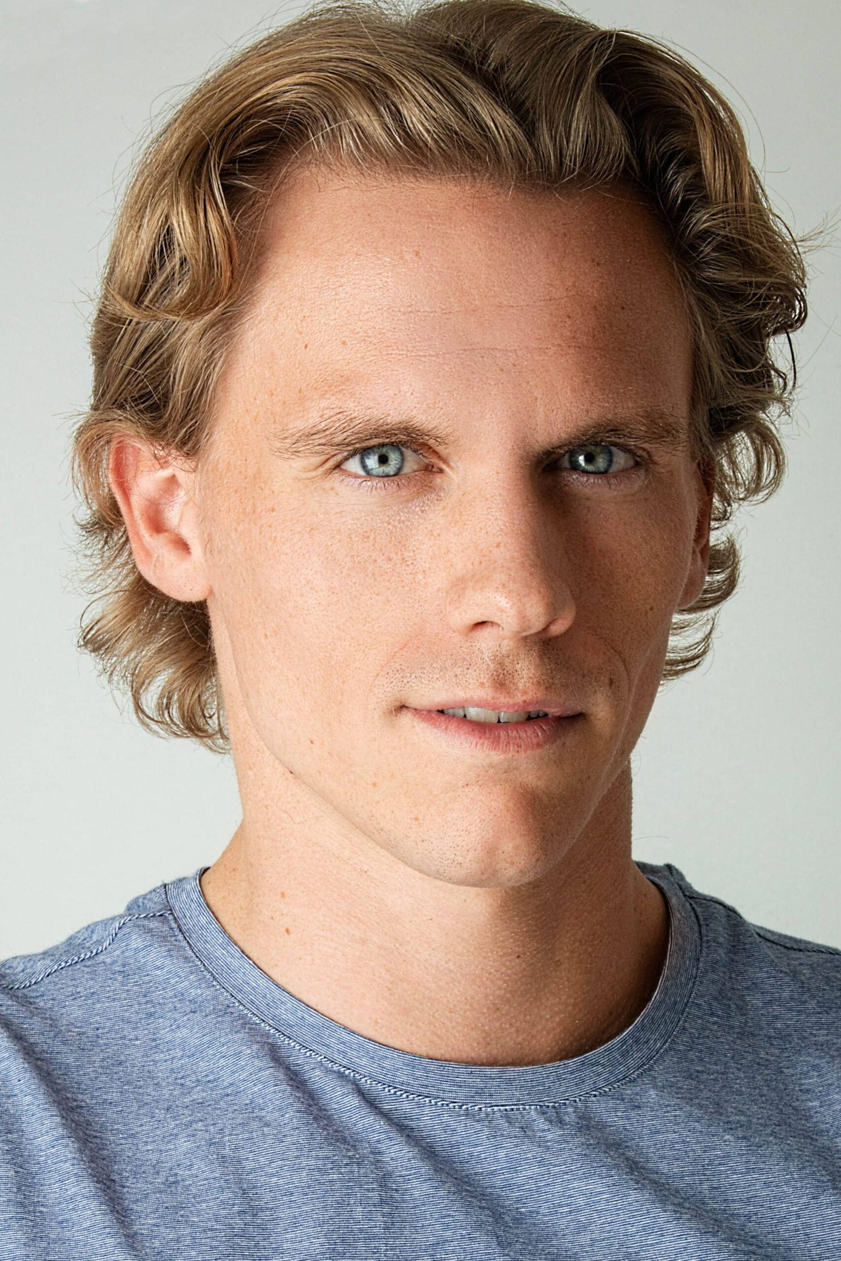 تصویر هنرمند Connor McMahon