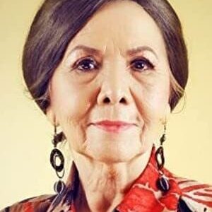 تصویر هنرمند Angie Ferro