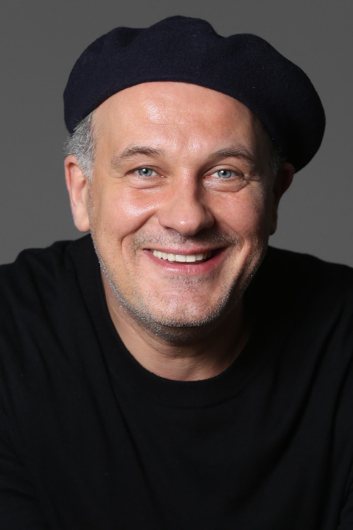 تصویر هنرمند Andris Keišs
