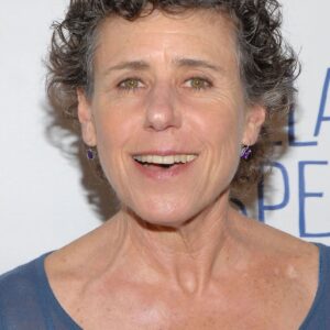 تصویر هنرمند Julie Kavner