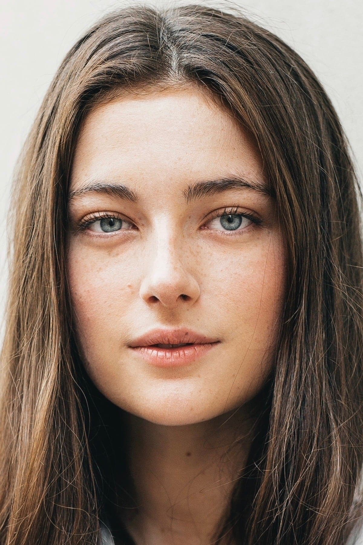 تصویر هنرمند Millie Brady