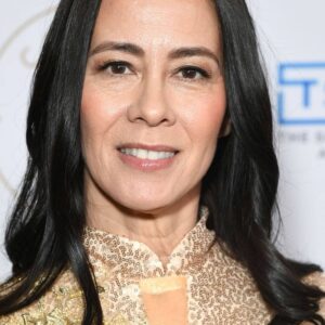 تصویر هنرمند Angelique Midthunder