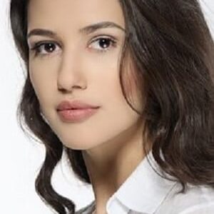 تصویر هنرمند Mădălina Bellariu Ion