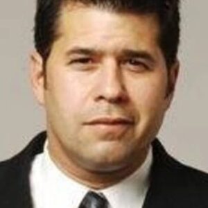 تصویر هنرمند Julian Reyes