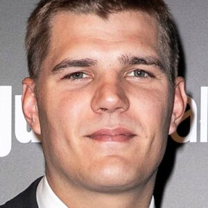 تصویر هنرمند Chris Zylka