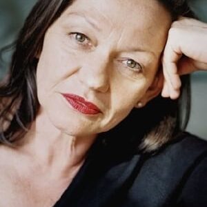 تصویر هنرمند Karin Neuhäuser