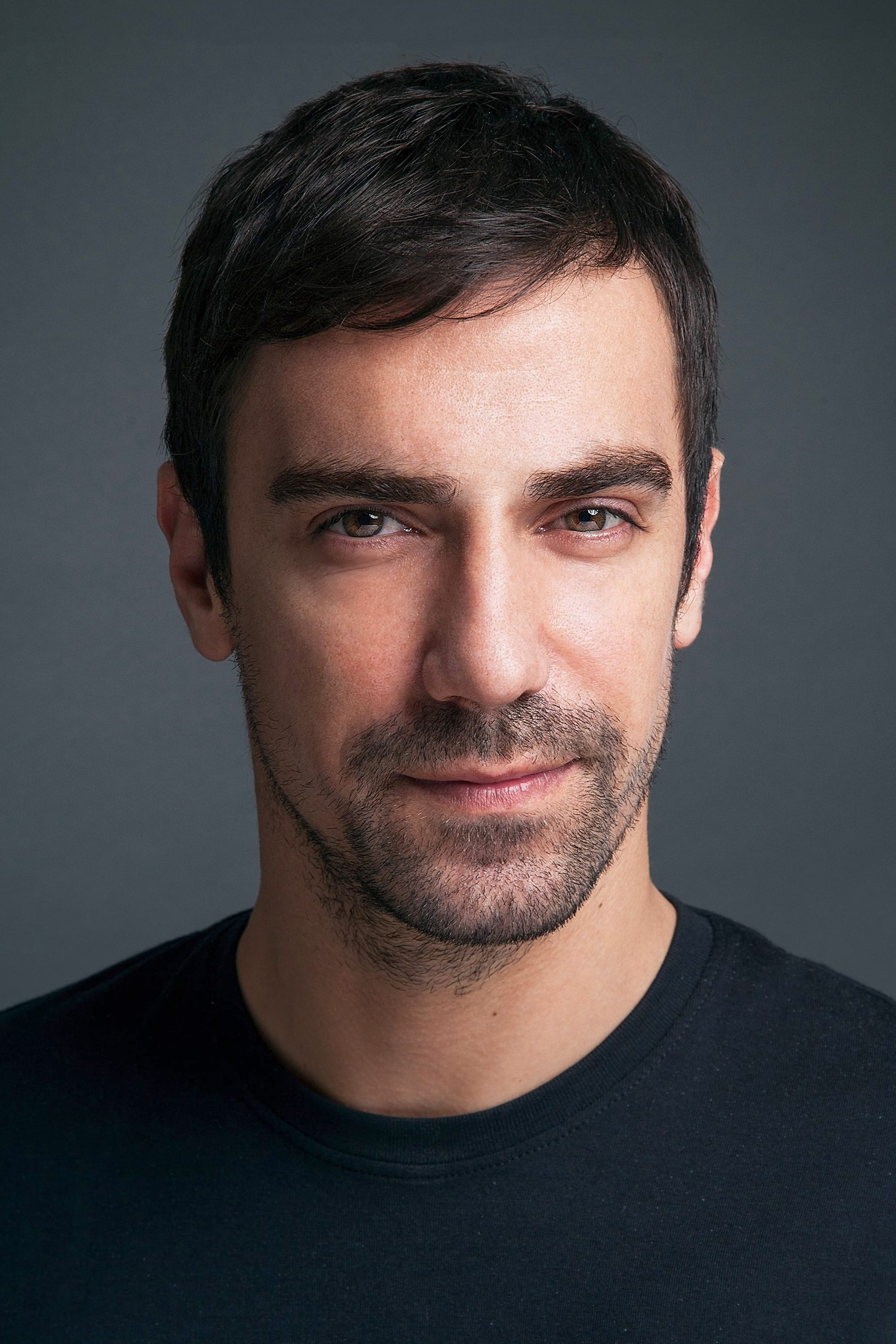 تصویر هنرمند İbrahim Çelikkol
