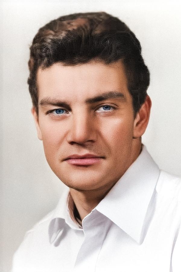 تصویر هنرمند Ekrem Bora