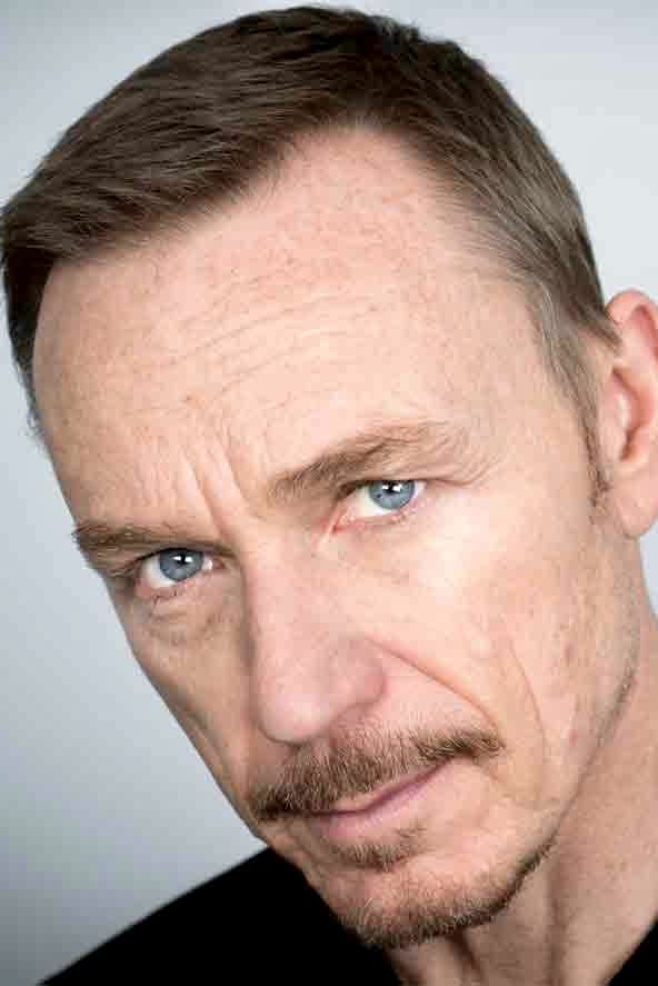 تصویر هنرمند Ben Daniels