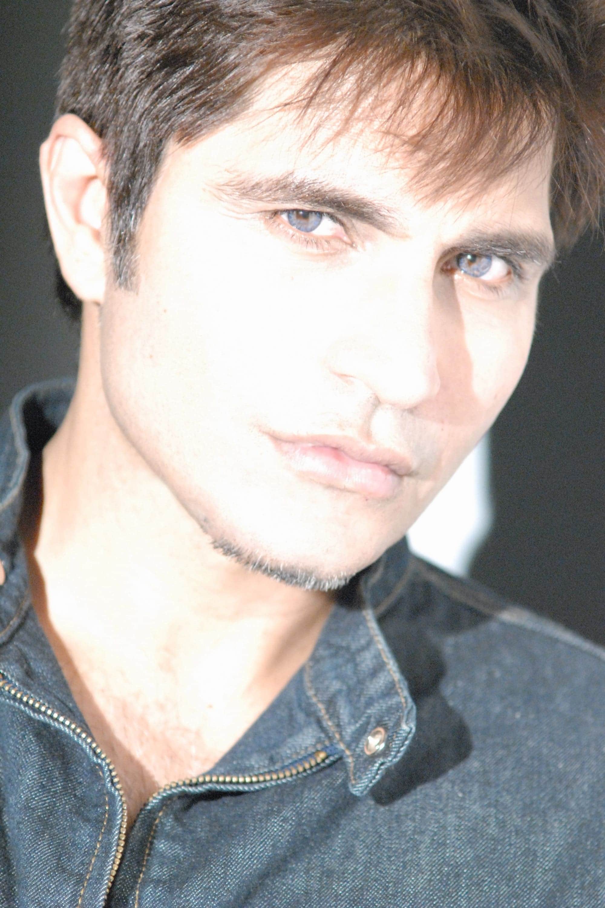 تصویر هنرمند Pavan Grover