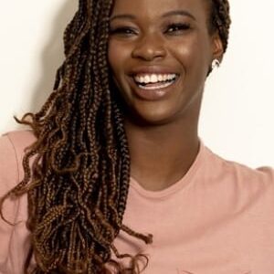 تصویر هنرمند Noemia Oliveira