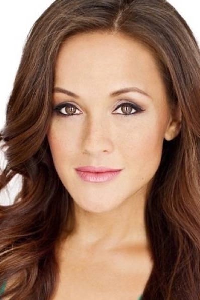 تصویر هنرمند Yan-Kay Crystal Lowe