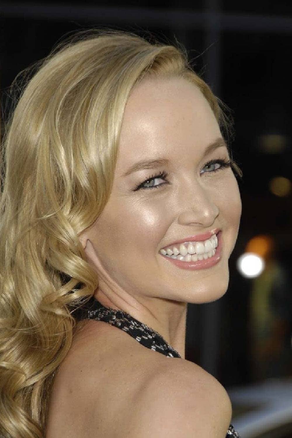 تصویر هنرمند Kelley Jakle