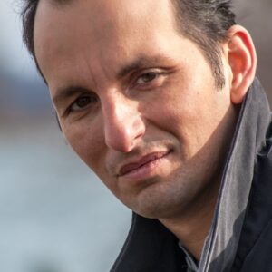 تصویر هنرمند Louis Vanaria