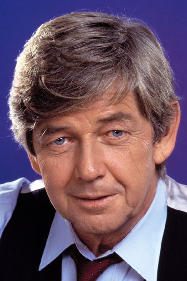 تصویر هنرمند Ralph Waite