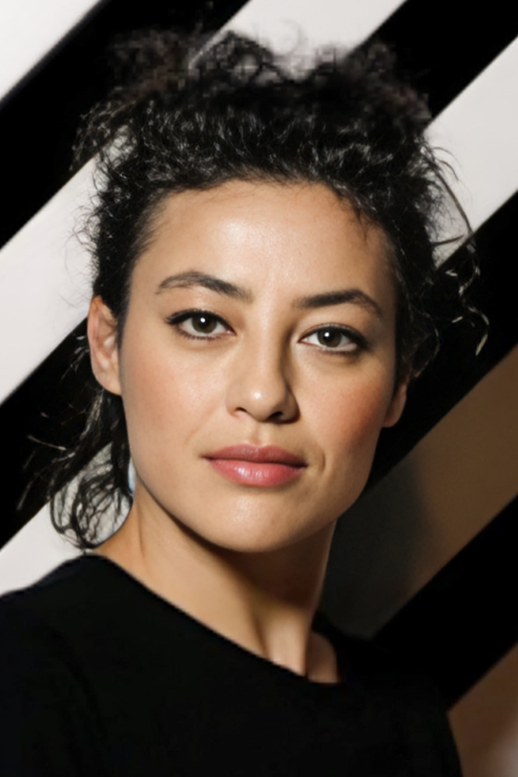 تصویر هنرمند Nergis Öztürk