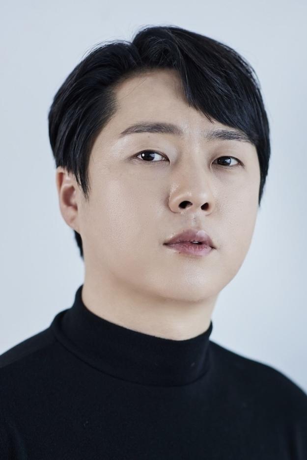 تصویر هنرمند Moon Byeong-ju