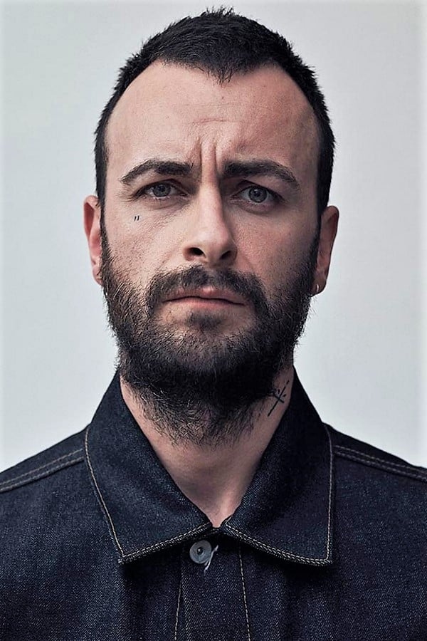 تصویر هنرمند Joseph Gilgun