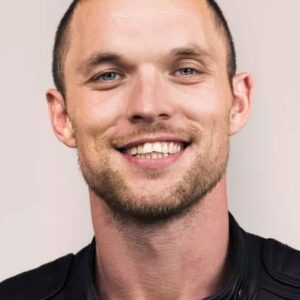 تصویر هنرمند Ed Skrein