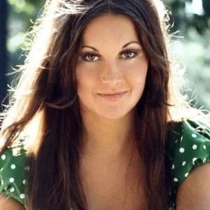 تصویر هنرمند Crystal Smith