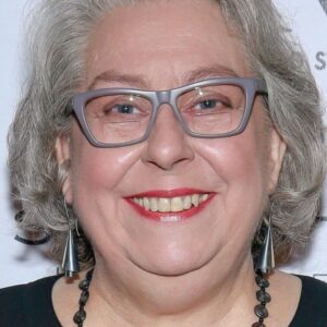 تصویر هنرمند Jayne Houdyshell