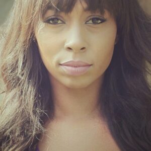 تصویر هنرمند Niki McElroy