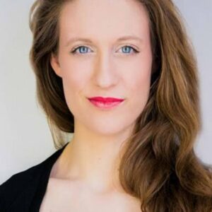 تصویر هنرمند Emily Nixon