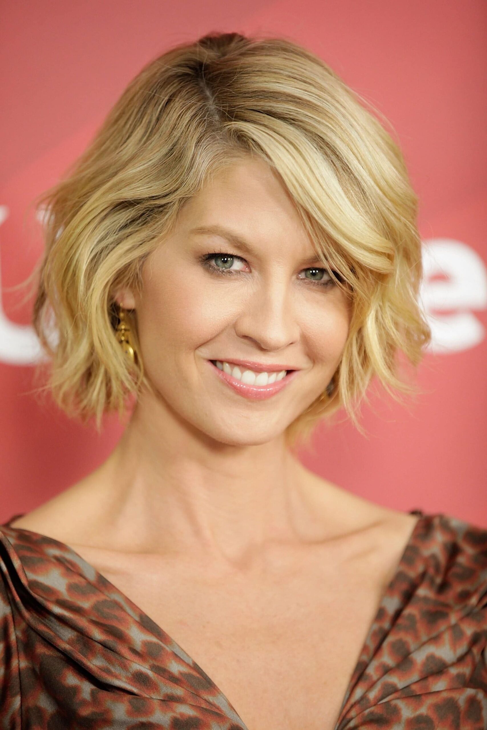 تصویر هنرمند Jenna Elfman