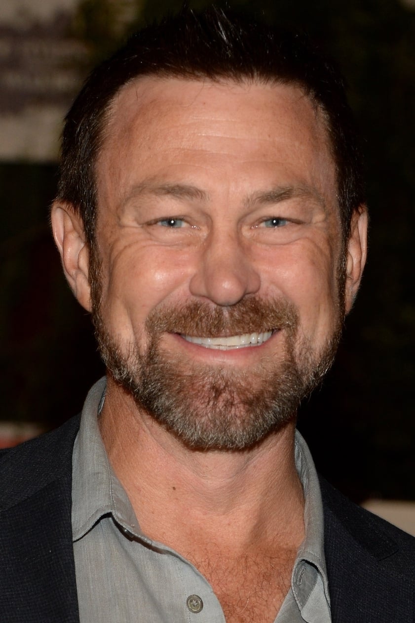 تصویر هنرمند Grant Bowler