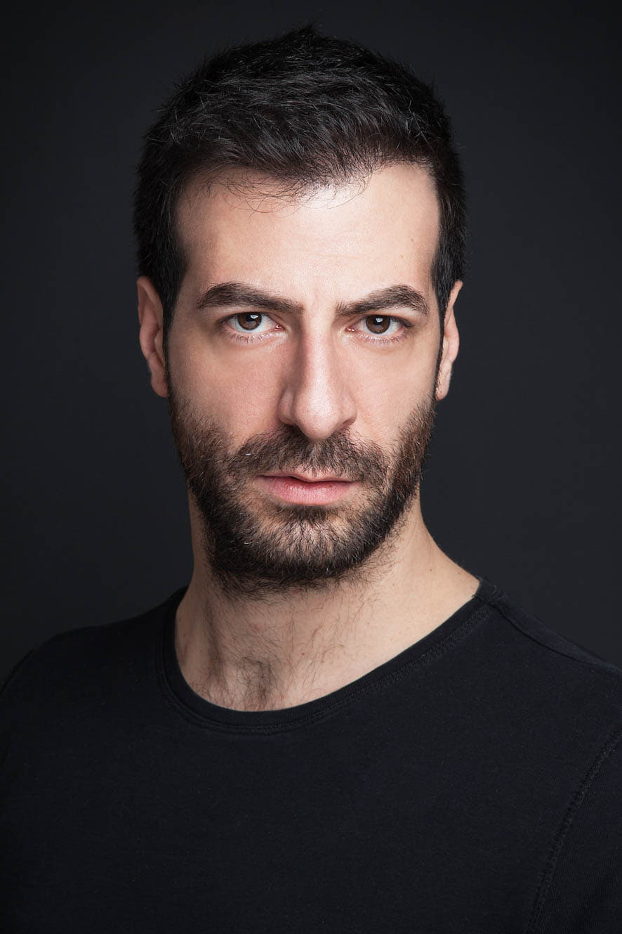 تصویر هنرمند İsmail Demirci
