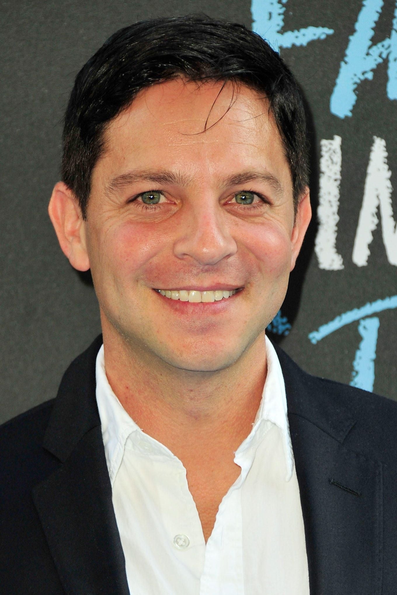 تصویر هنرمند Scott Neustadter