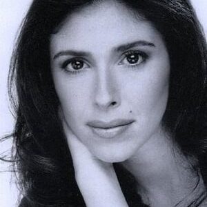 تصویر هنرمند Felissa Rose