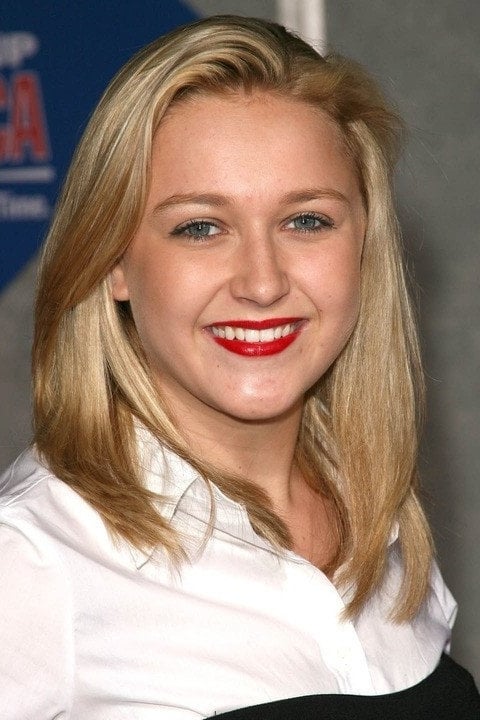 تصویر هنرمند Skye McCole Bartusiak