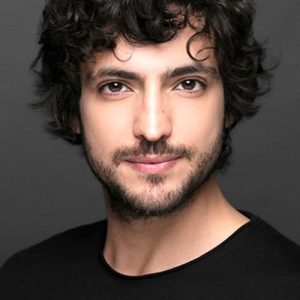 تصویر هنرمند Taner Ölmez