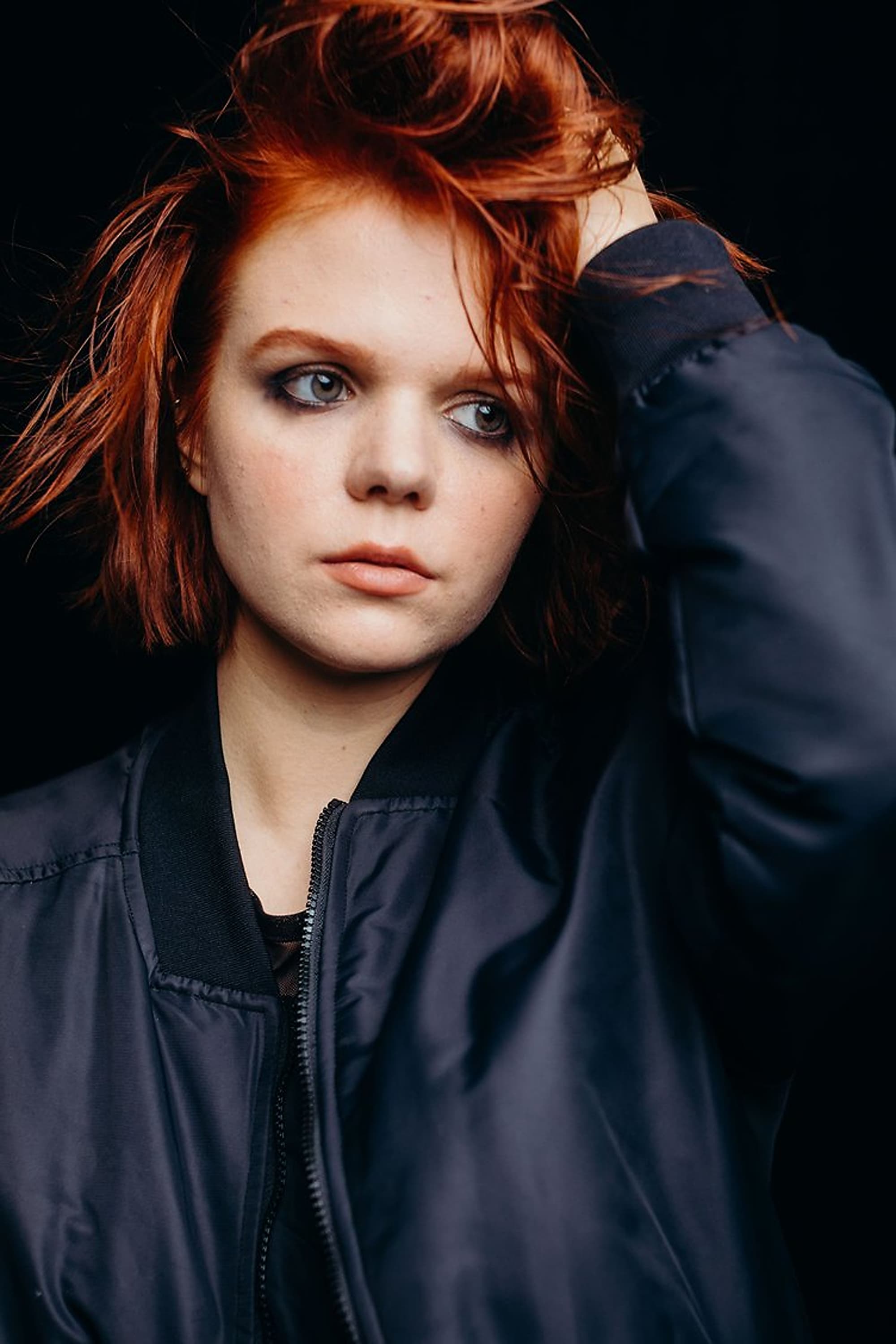 تصویر هنرمند Mackenzie Lansing