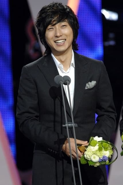 تصویر هنرمند Lee Seung-hyo