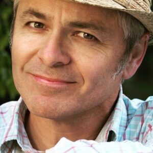 تصویر هنرمند Toby Oliver