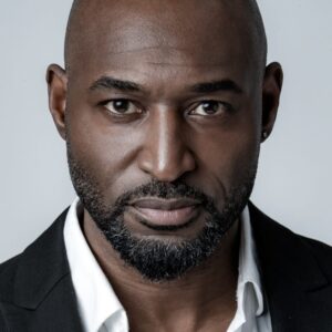 تصویر هنرمند Adrian Holmes