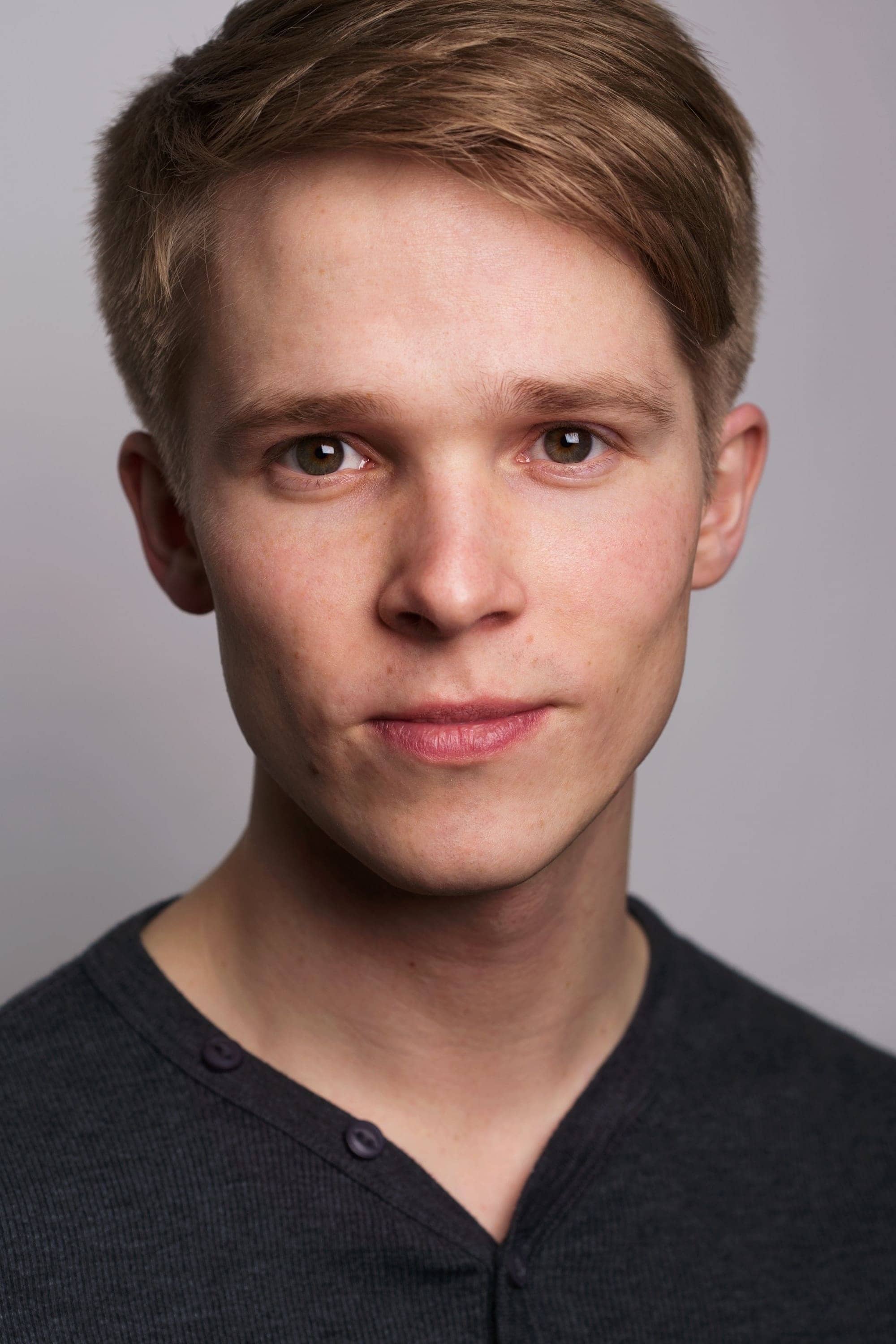 تصویر هنرمند Luke Manning