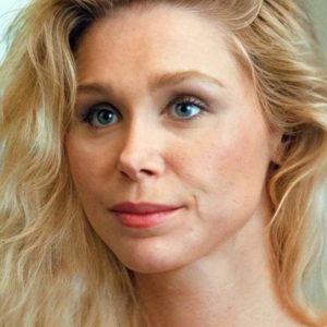 تصویر هنرمند Riley Bowman