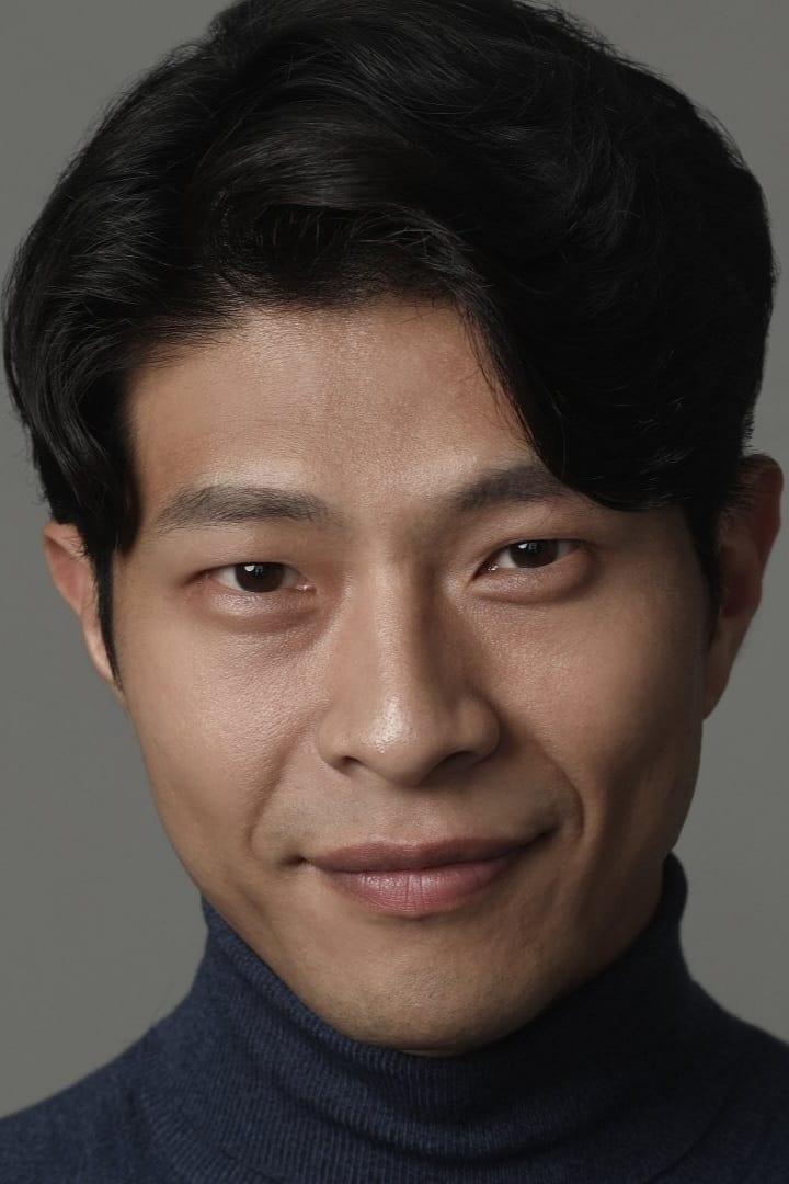 تصویر هنرمند Kim Yong-seok