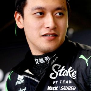 تصویر هنرمند Zhou Guanyu