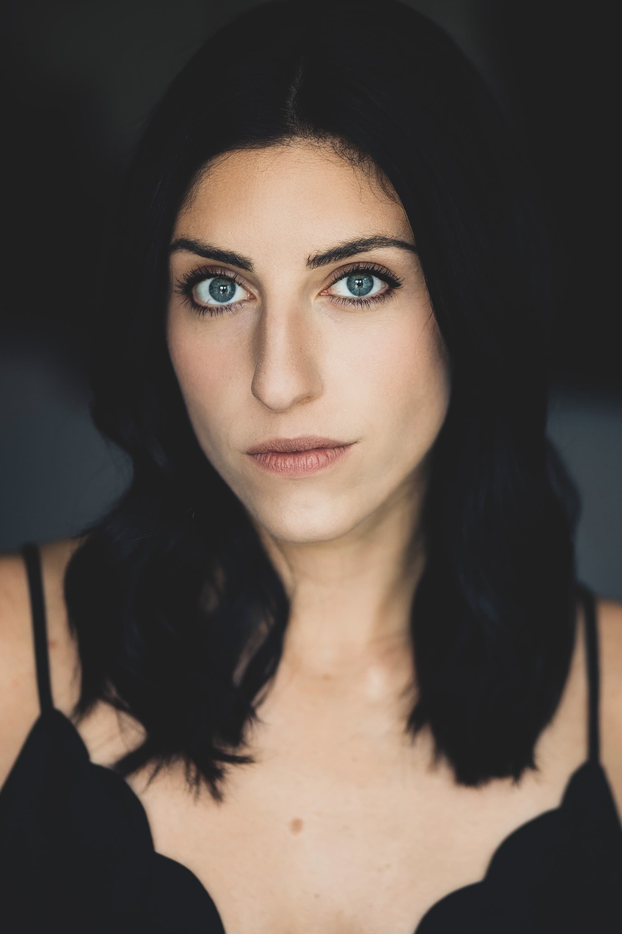 تصویر هنرمند Cara Marie Chooljian