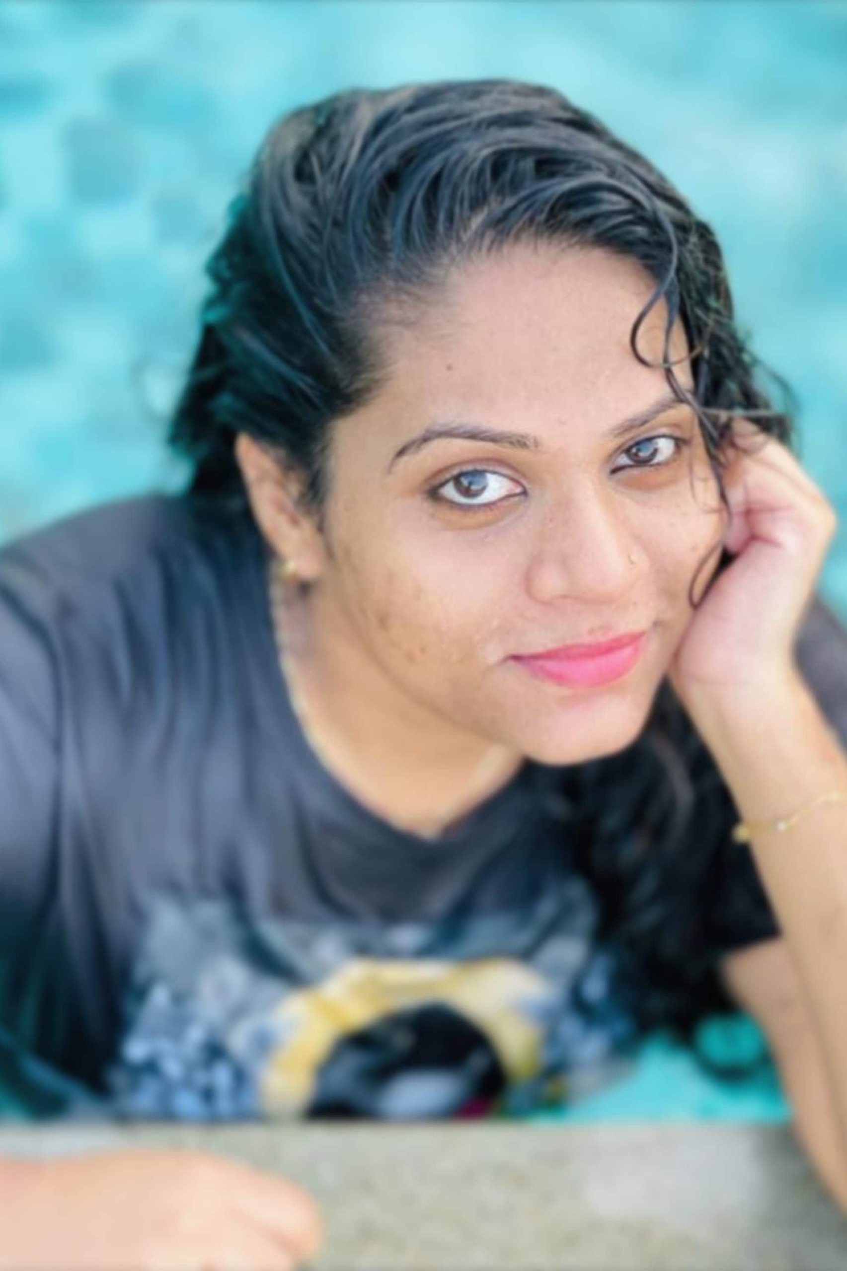 تصویر هنرمند Riya Saira