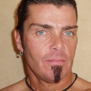 تصویر هنرمند Cheyne Collins